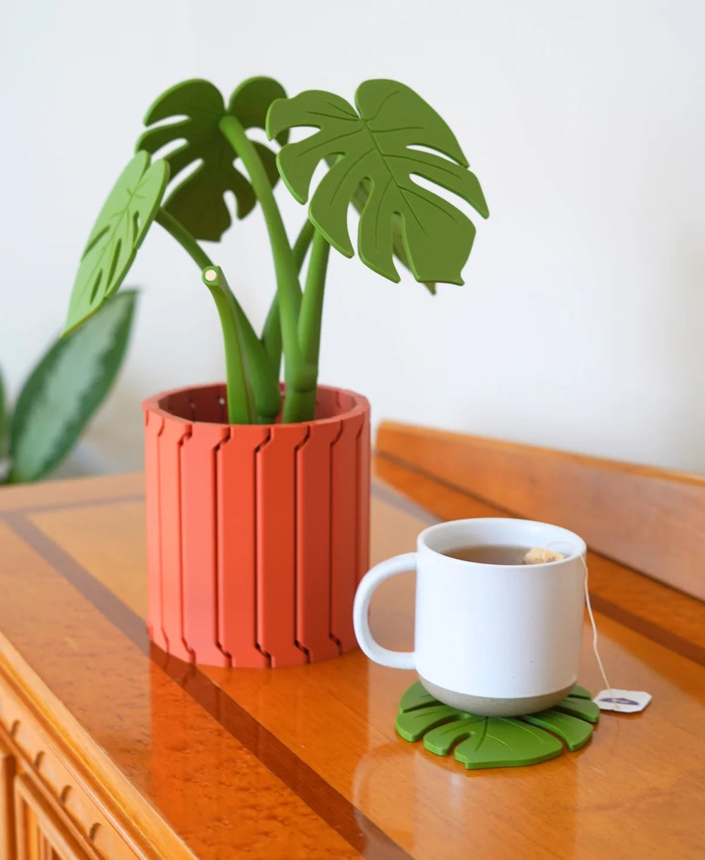 Leafix Monstera Coaster Set With Magnetic Leaves & Pot