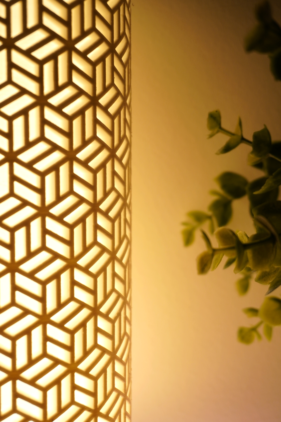 Hexa Smart Table Lamp - App Controlled (16M Colours)
