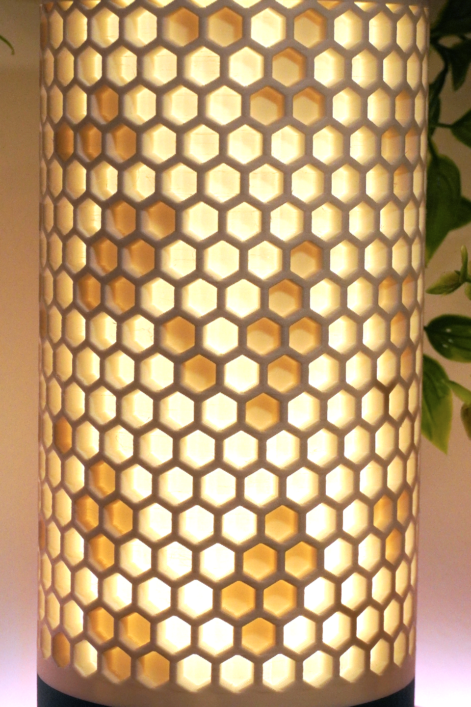 Honeycomb Smart Table Lamp - App Controlled (16M Colours)