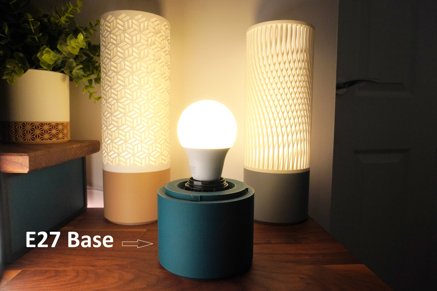 Parametric Smart Table Lamp – App Controlled (16M Colours)
