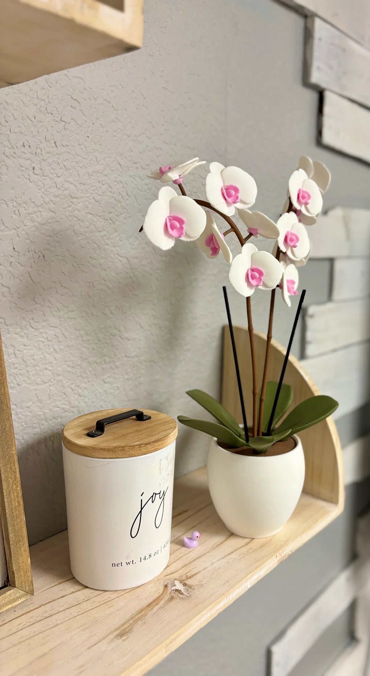 Aromatic Orchid Oil Diffusor and Incense Holder - with Spinning Leaves