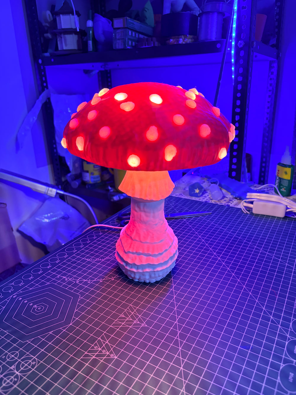 Mushroom Lamp β Amanita Muscaria Design