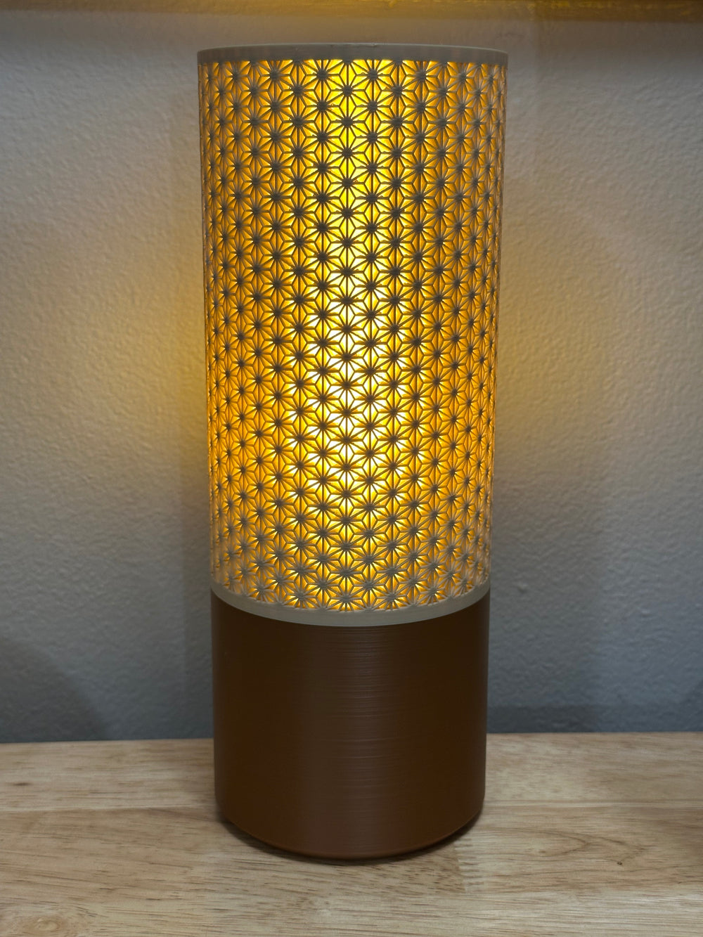 Kumiko Smart Table Lamp - App Controlled (16M Colours)
