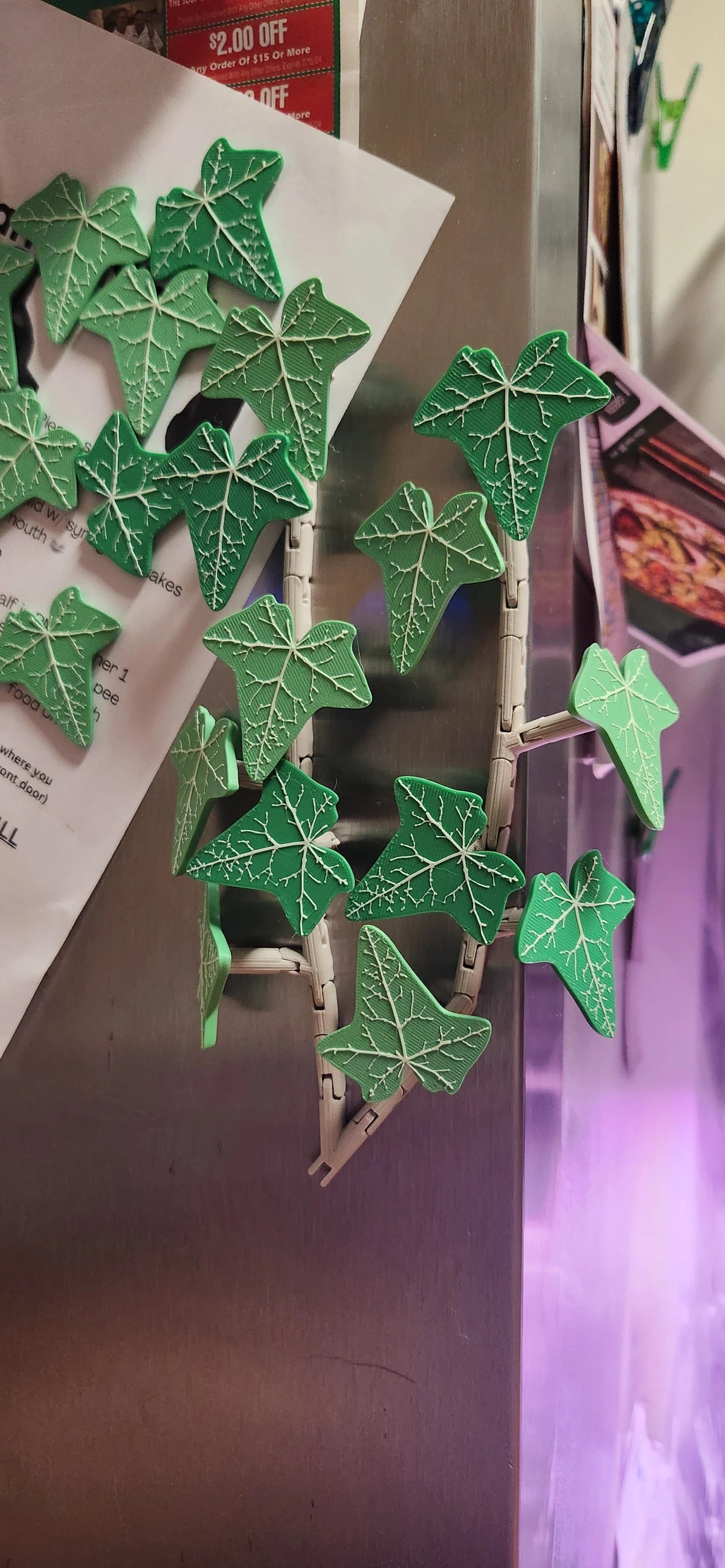 MagLeaf Magnetic Vine With Articulating Stems, Fridge Magnet (Morning Glory, Ivy Leaf & Boston Ivy Leaf)