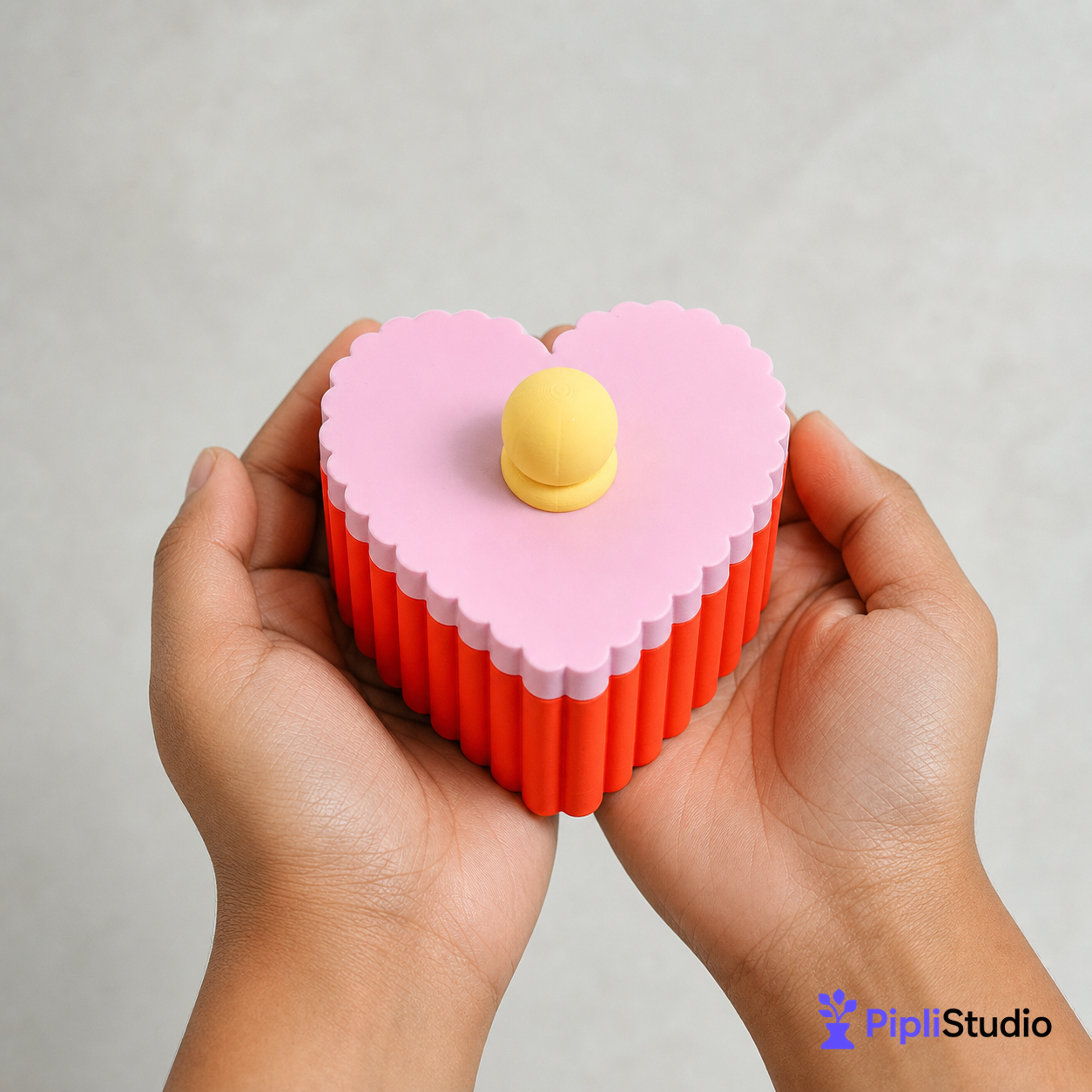 Retro Pleated Heart Jewelry Box