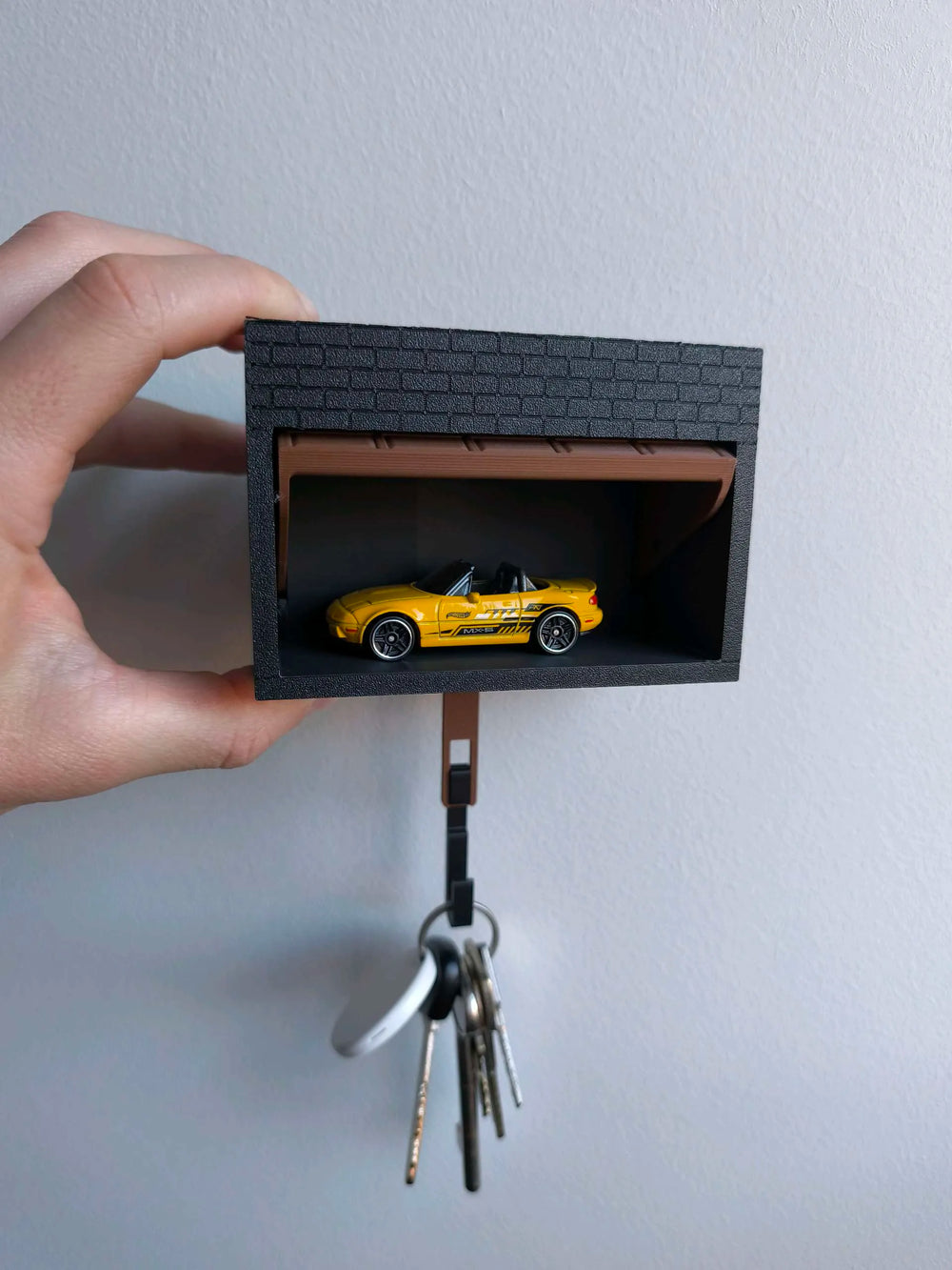 Miniature Car Garage Key Holder with 1:64 Scale Model – Wall Mount with Opening Garage Door (With Hot Wheels Car)