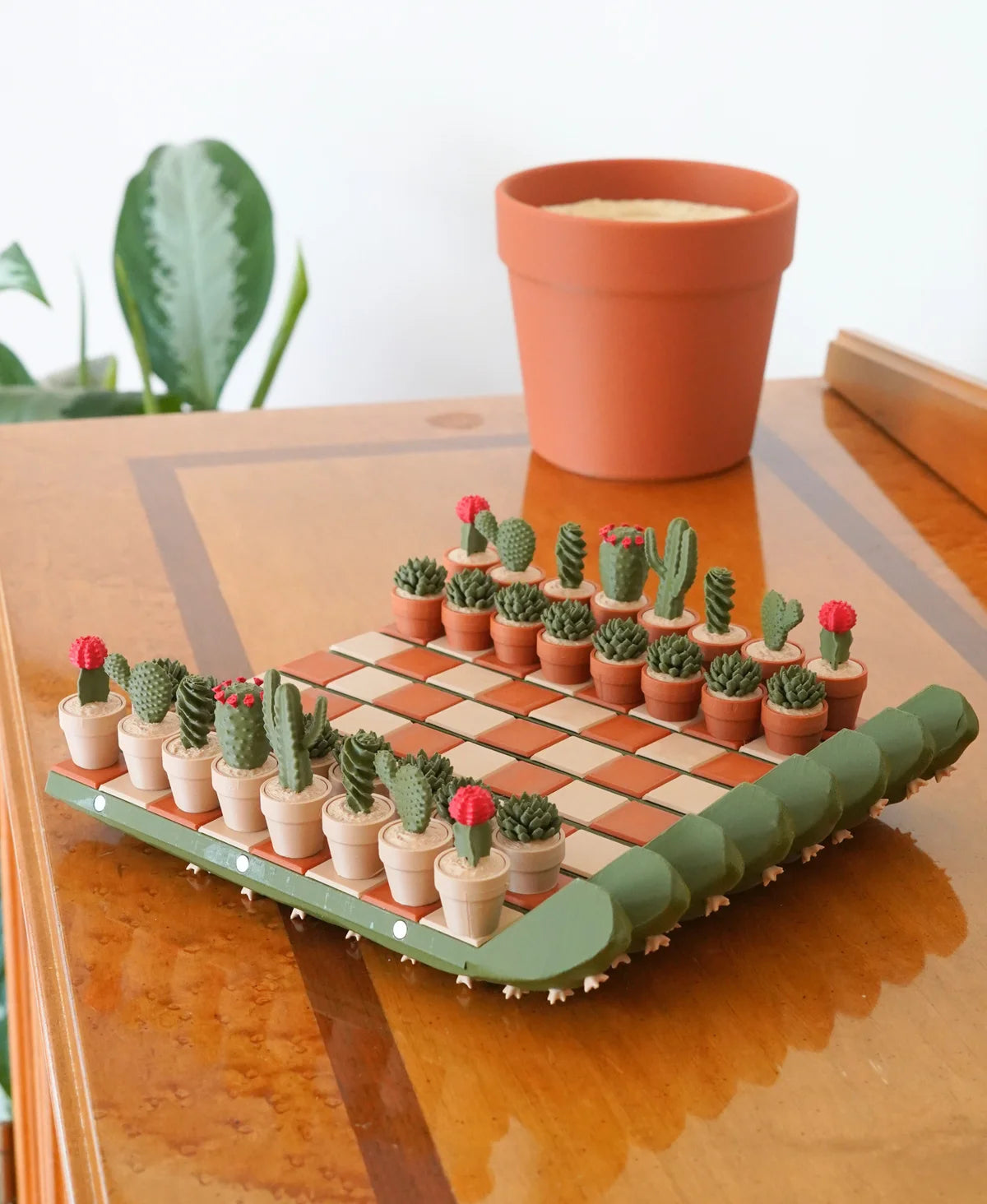 Cacti Chess - Roll up Cactus Chess Set (Foldable)