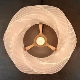 Draped Elegance – Table Lamp with Sculpted Grace