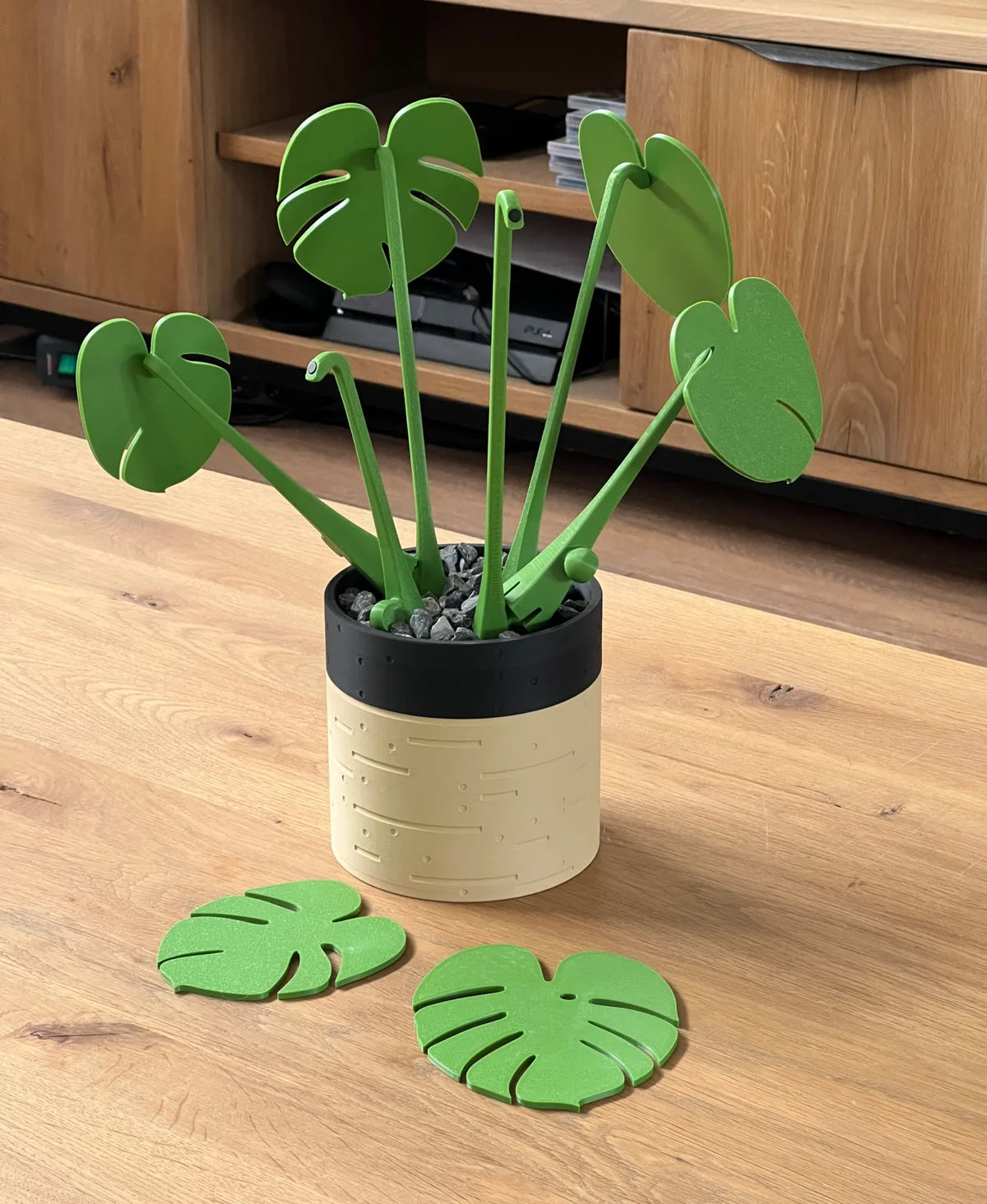 Leafix Classic Monstera Coaster Set With Magnetic Leaves & Pot